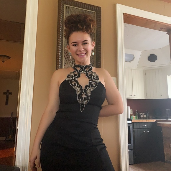 Prom - Picture 3 of 4